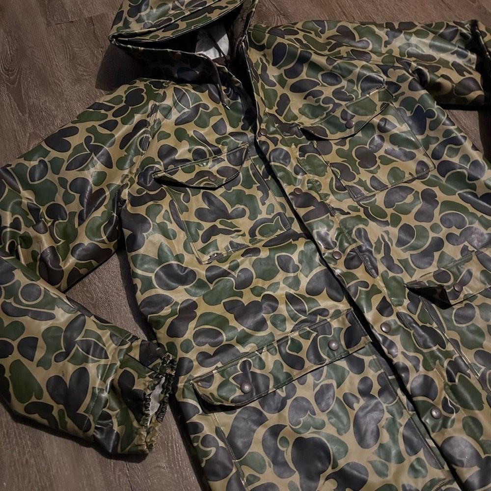 Vintage Waterproof Insulated Mens Hunting Camouflage Hood long Jacket Size M